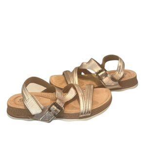 Clarks Collection Brynn Step Rose Gold Leather Sandals Women’s 11W
